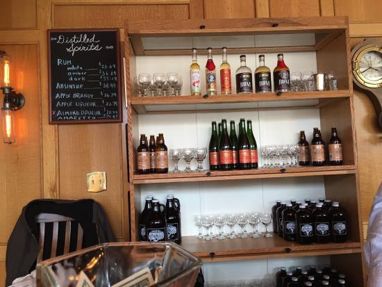 Mount Defiance Cidery & Distillery